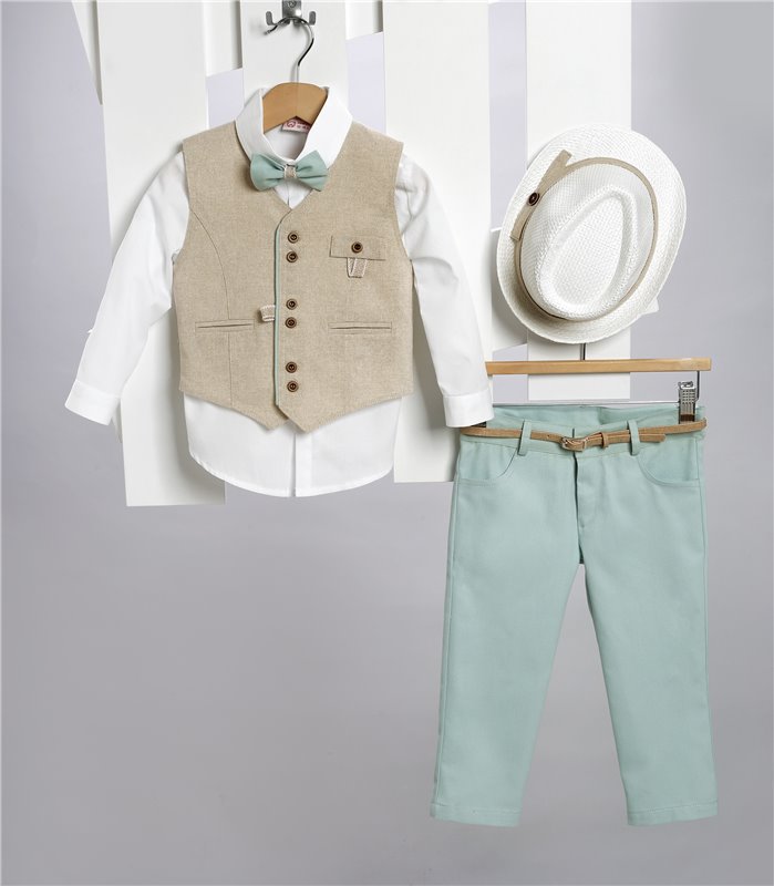 2725-1 Βεραμάν καμπαρντίνα παντελόνι, άσπρο βαμβακερό πουκάμισο και μπεζ καμπαρντίνα γιλέκο.