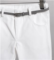 2803-1 Άσπρη καμπαρντίνα παντελόνι, γκρι εμπριμέ βαμβακερό πουκάμισο και άσπρη καμπαρντίνα γιλέκο.