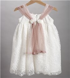 2814-2 Εκρού φόρεμα από δαντέλα στολισμένο με τούλινες γιρλάντες και μουσελίνα λουλούδια.