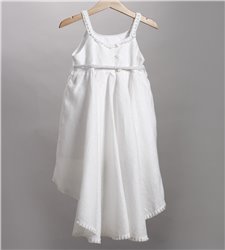 2822-1 Άσπρο λινό φόρεμα στολισμένο με ζώνη κορδόνι και τούλινο λουλούδι.